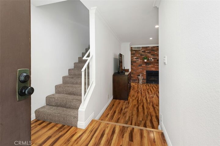 Property Photo:  7715 Via Napoli  CA 91504 