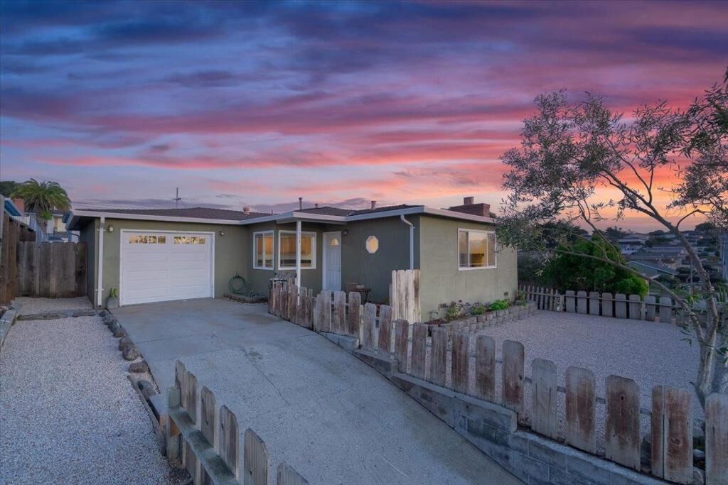 Property Photo:  1610 Soto Street  CA 93955 