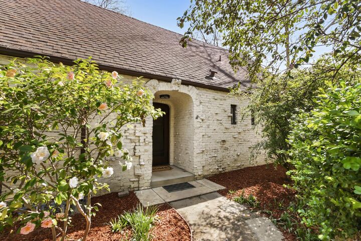 Property Photo: 53 College Park CA 95616