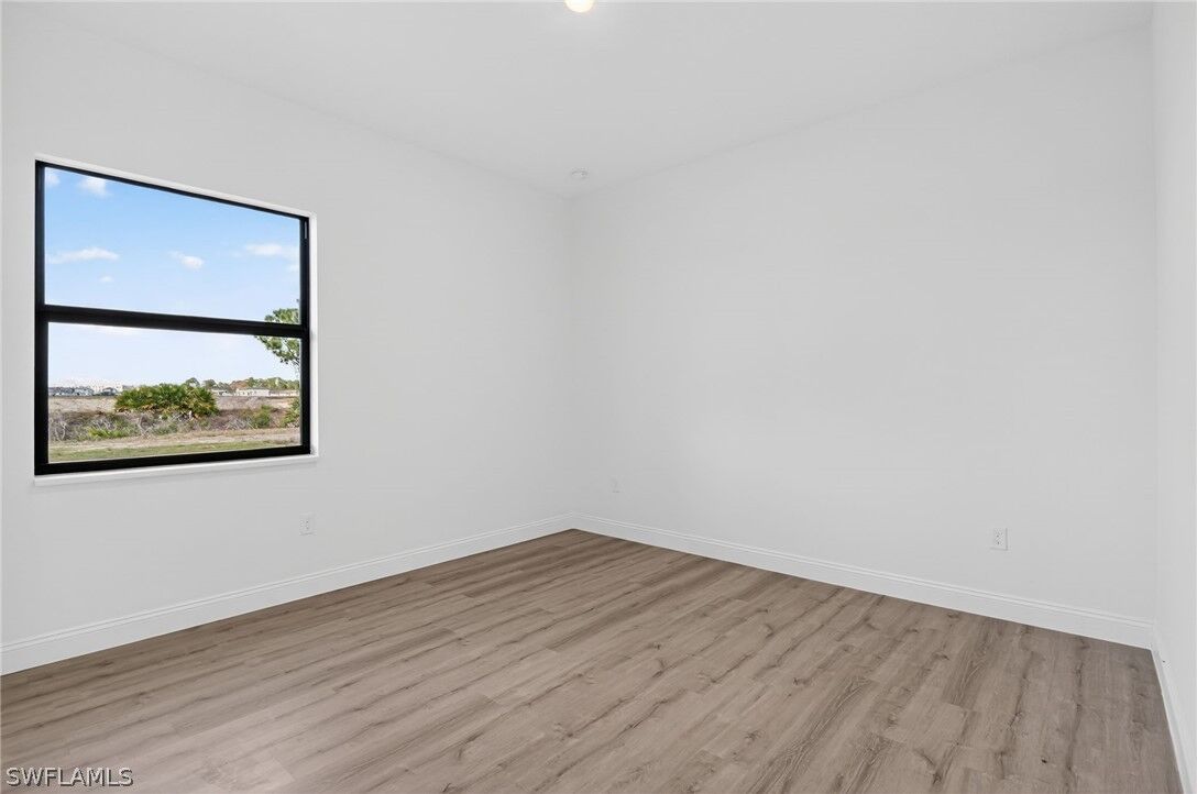 Property Photo:  633 Cane Street E  FL 33974 