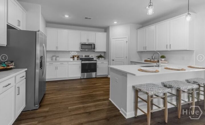 Property Photo:  246 Bircholt Grove  GA 31322 