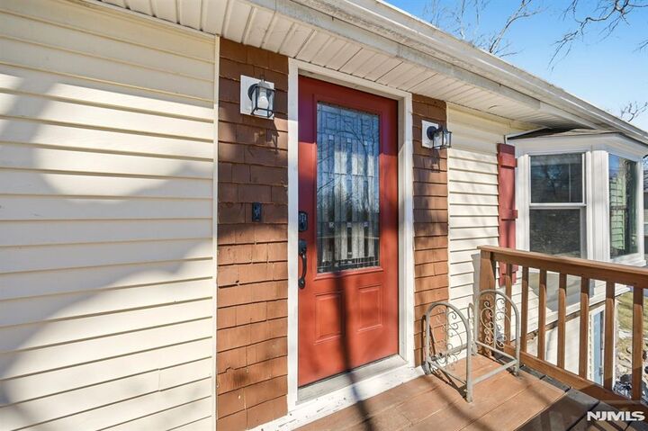 Property Photo:  42 Woodside Drive  NJ 07480 