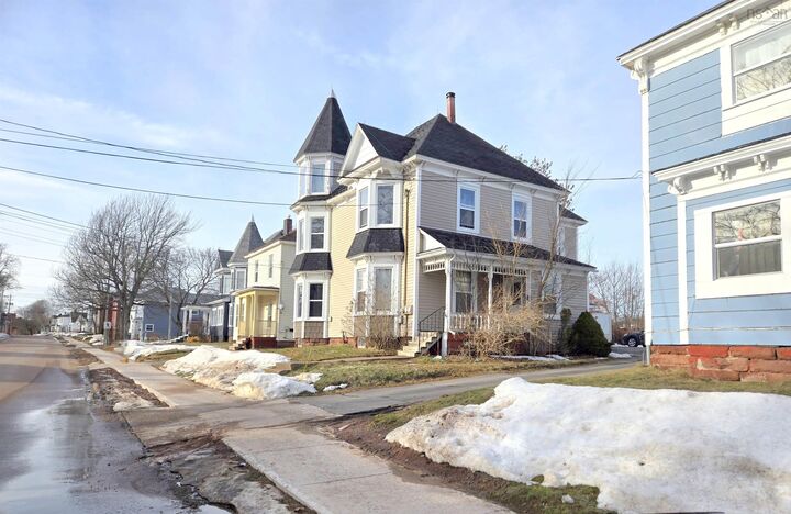 Property Photo: 76 Havelock Street NS B4H 3K6