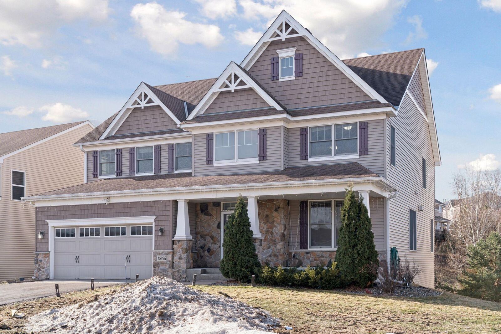 Property Photo:  15376 Plumstone Drive  MN 55347 