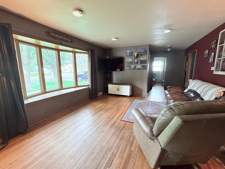 Property Photo:  408 1st Avenue NE  MN 55944 