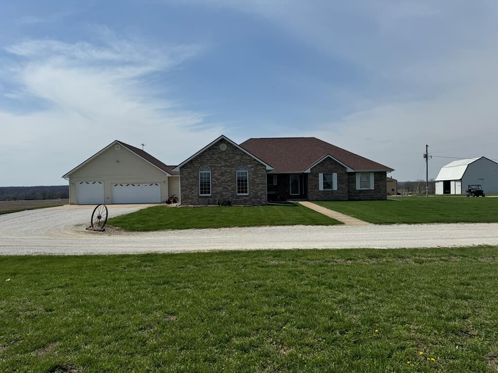 Property Photo: 14695 Motter Hill Road MO 63501