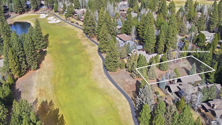 Property Photo:  61734 Tam McArthur Loop  OR 97702 