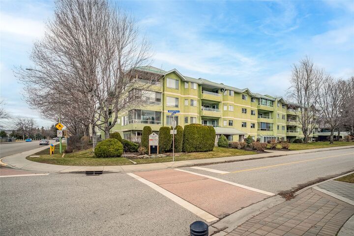 Photo de la propriété:  780 Houghton Road 102  BC V1X 5G7 