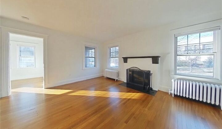 Property Photo:  44-46 Madison Ave 46  MA 02460 