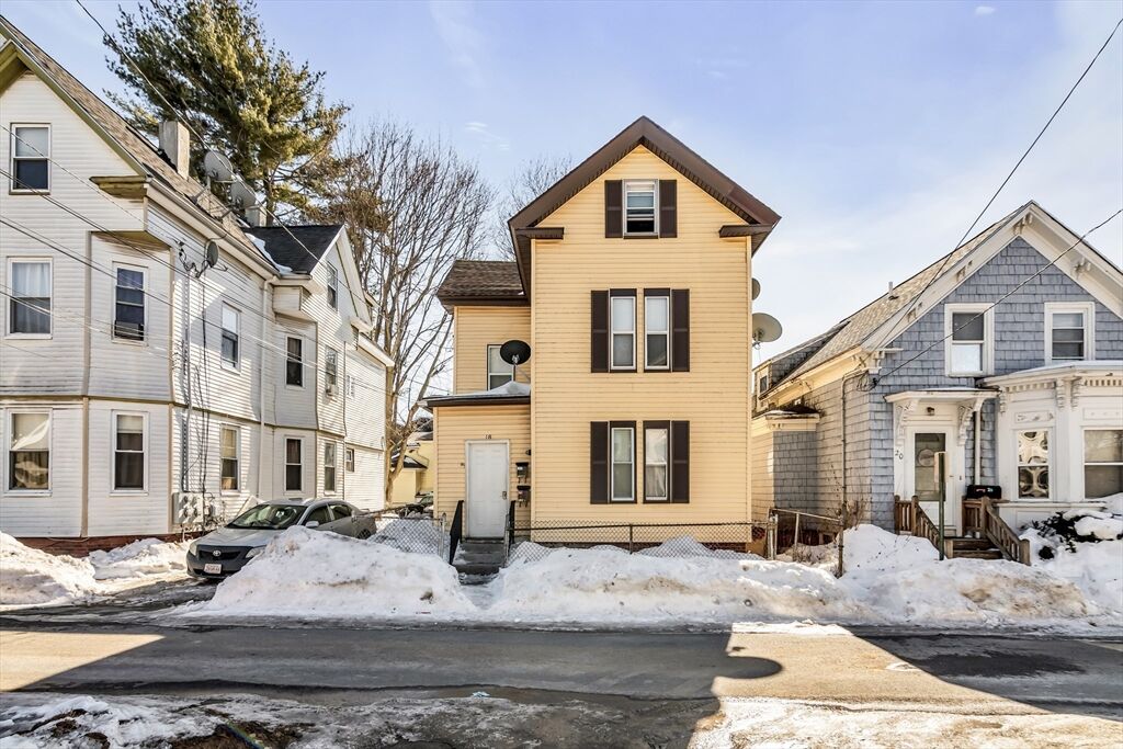 Property Photo:  18 Pentucket St  MA 01830 