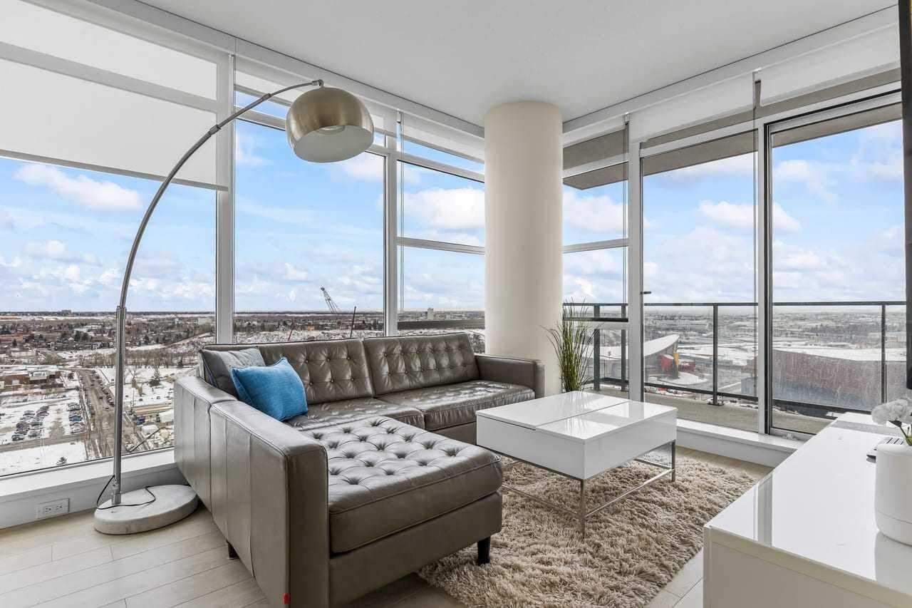 Property Photo: 1188 3 Street SE 2102 AB T2G 1H7