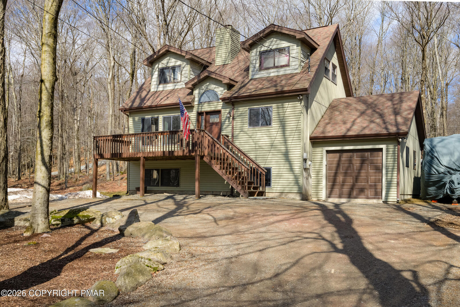 Property Photo:  1399 Pocono Drive  PA 18424 