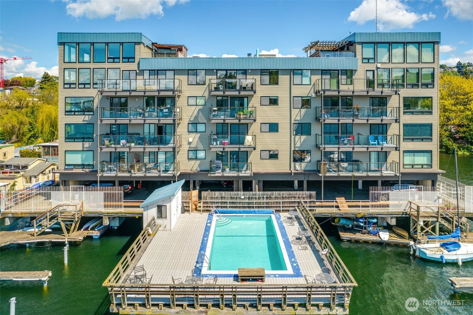 Property Photo:  2301  Fairview Avenue E 405  WA 98102 