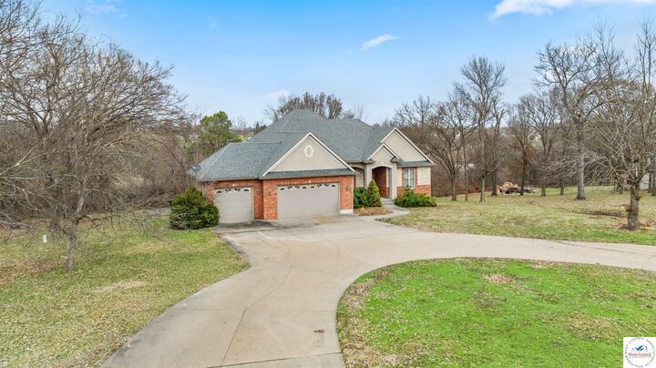 Property Photo: 29121 Apple Valley MO 65301