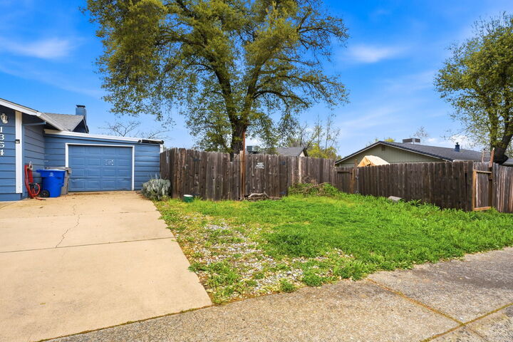 Property Photo:  1354 Harpole Road  CA 96002 