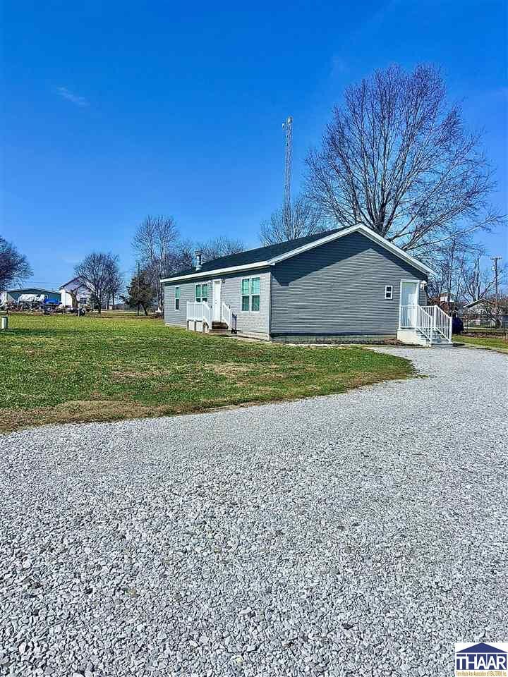 Property Photo: 10380 E Union Drive IN 47858