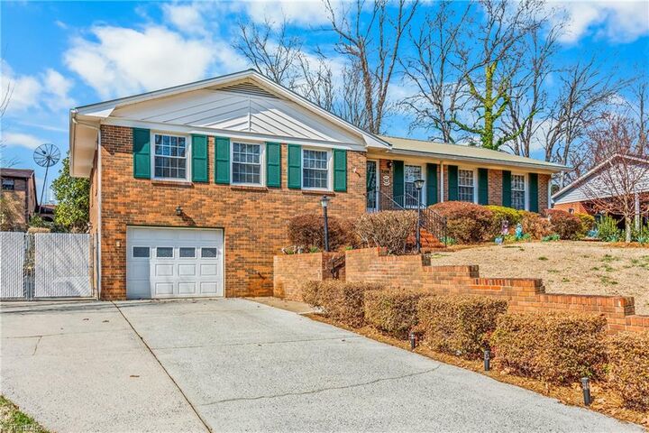 Property Photo: 3519 Woodview Drive NC 27265