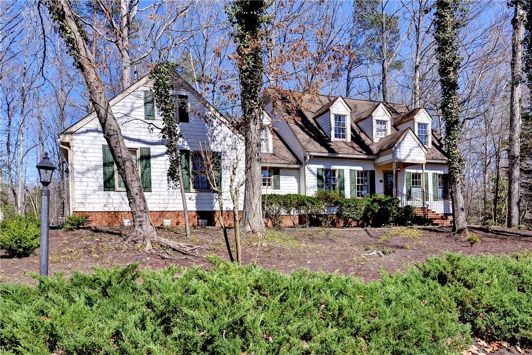 Property Photo:  107 Landsdown  VA 23188 