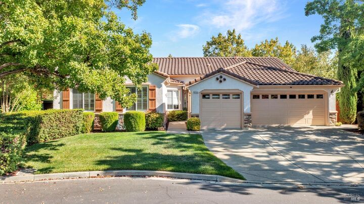 Property Photo:  2722 Washburn Court  CA 94591 