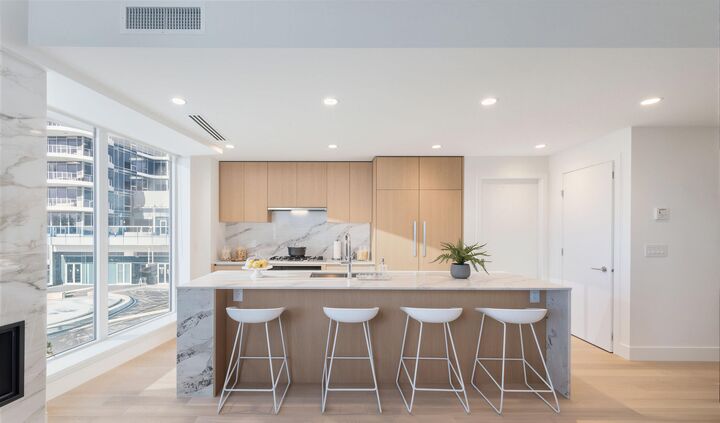 1475 Foster Street 201 — photo 1