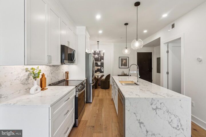 Property Photo: 7125 Georgia Avenue NW 7 DC 20012