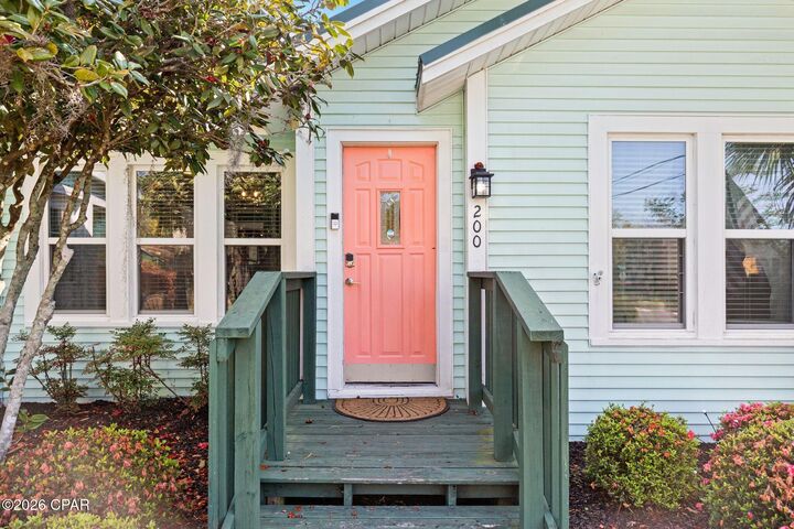 Property Photo: 200 N Cove Boulevard FL 32401