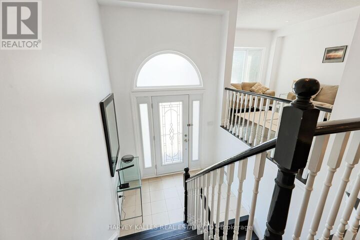 Property Photo:  1050 Lindsay Drive  ON L6M 3B5 