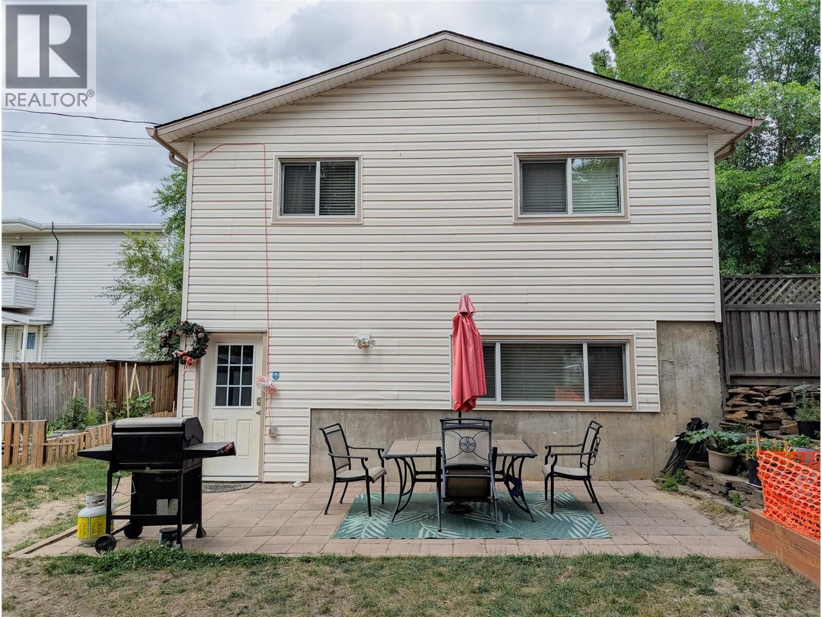 Property Photo:  710 Ivy Street  BC V1N 2G4 
