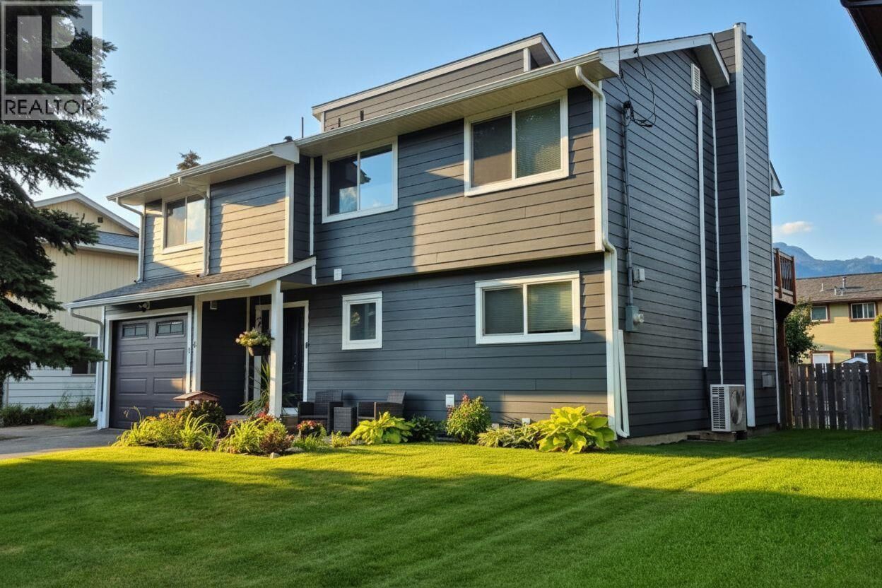 Property Photo: 36 Mt Klauer Street BC V0B 1M3