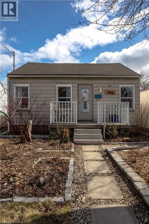 Photo de la propriété:  364 Tragina Avenue North  ON L8H 5E5 