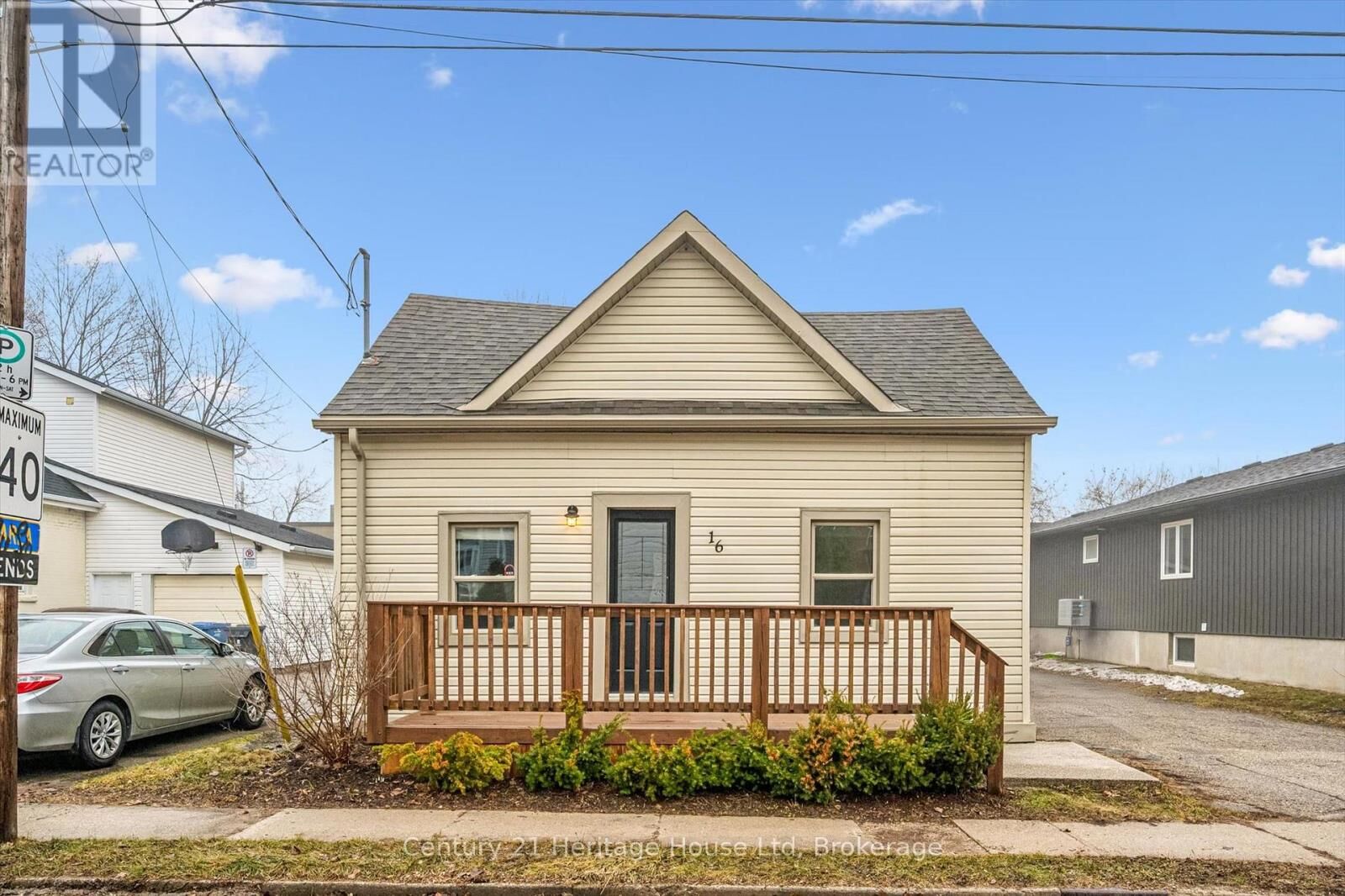 Photo de la propriété:  16 Hooper Street  ON N1E 5W5 