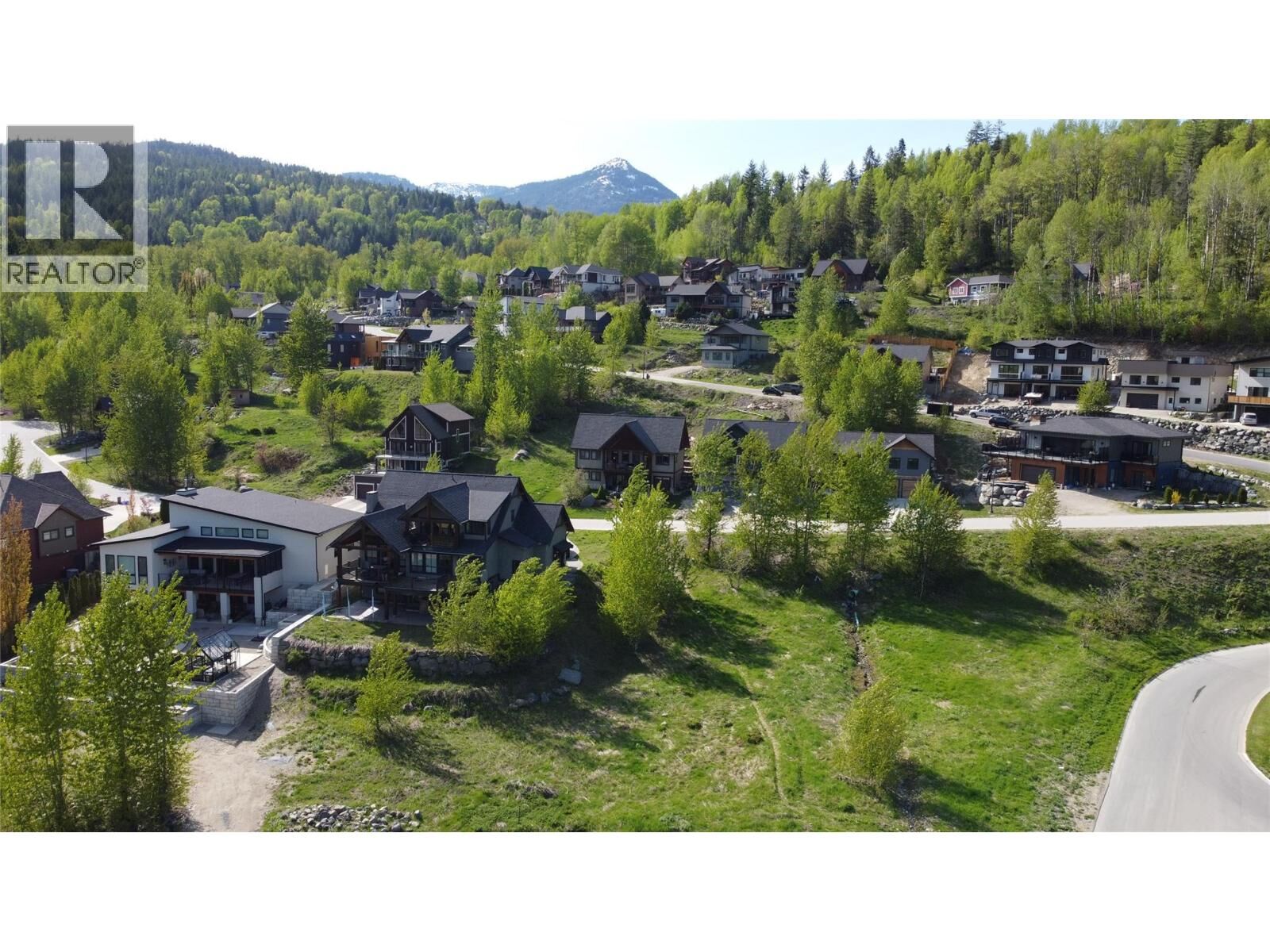 Property Photo: 801 White Tail Drive BC V0G 1Y0