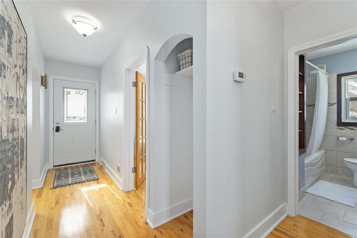 Photo de la propriété: 31 Oakview Avenue MB R2K 0R6