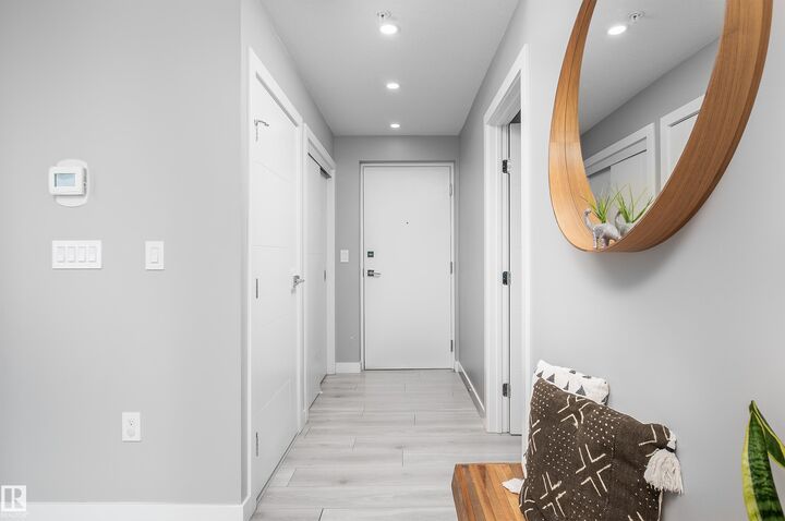 Photo de la propriété:  10180 103 Street NW 1700  AB T5J 0L1 