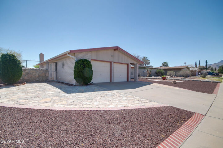 Property Photo:  10468 Aphonia Drive  TX 79924 