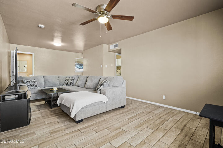 Property Photo:  10352 Hugg Street  TX 79924 