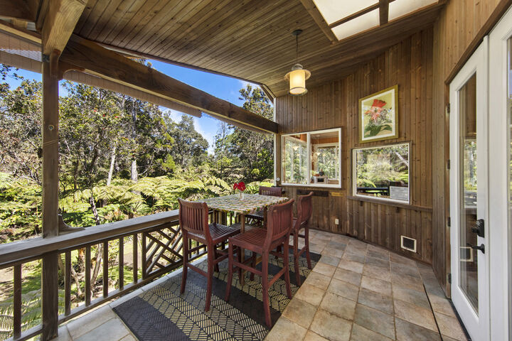 Property Photo:  19-4060 Maile Ave  HI 96785 