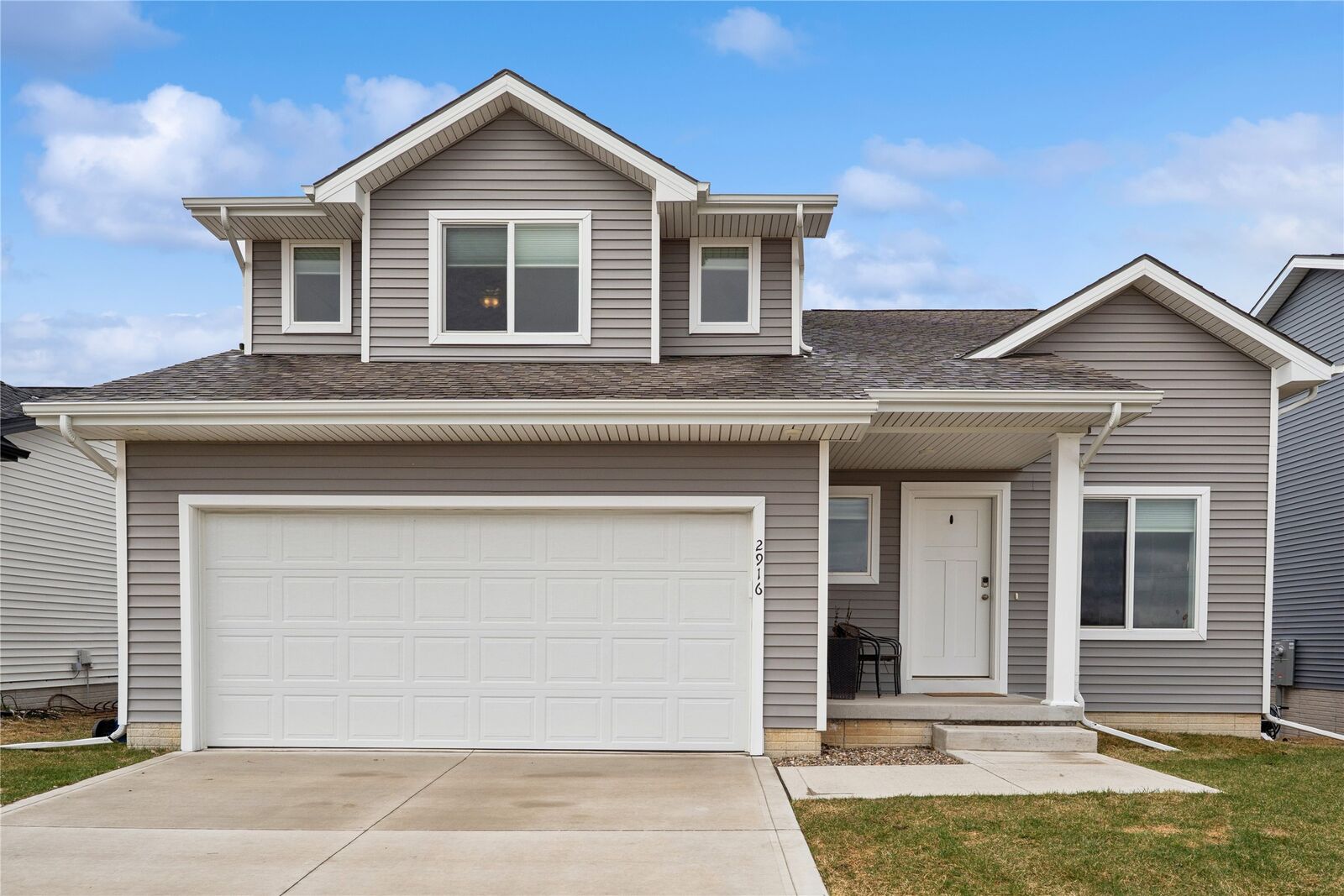 Property Photo:  2916 Long Avenue  IA 50261 