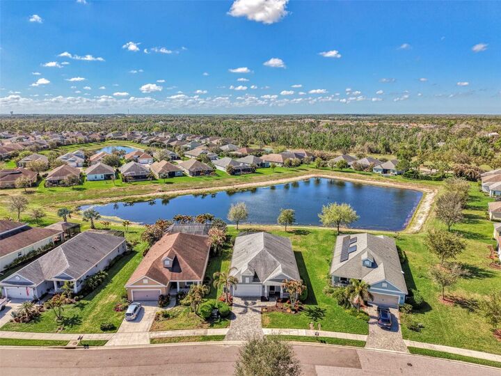 Property Photo:  1337 Thornbury Drive  FL 34219 