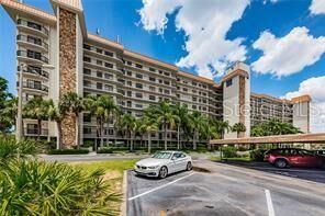 Property Photo: 5400 Park Street N 708 FL 33709