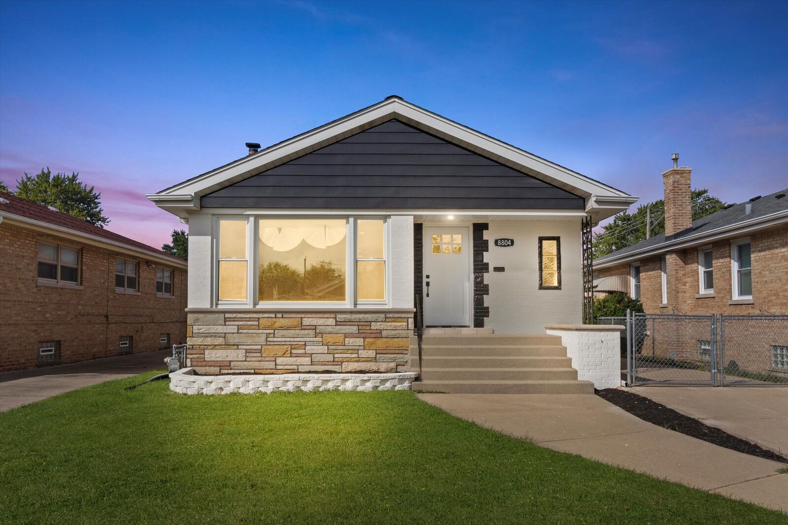 Property Photo: 8804 S Fairfield Avenue IL 60805