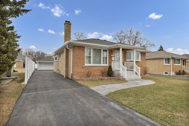 Property Photo:  250 N Irving Avenue  IL 60162 