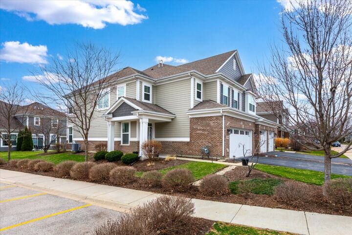 Property Photo: 27W119 Redbud Lane IL 60190