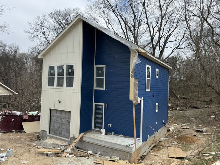 Property Photo: 421 Oak St TN 37042