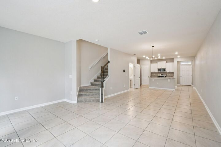 Property Photo:  204 Pasadena Drive  FL 32095 