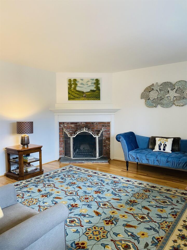 Property Photo:  15 College Hill  NH 03755 