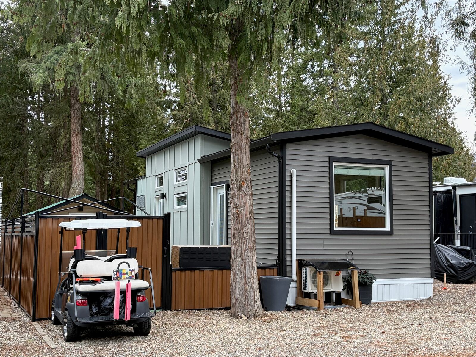 Photo de la propriété: 3980 Squilax Anglemont Road 107 BC V0E 1M5