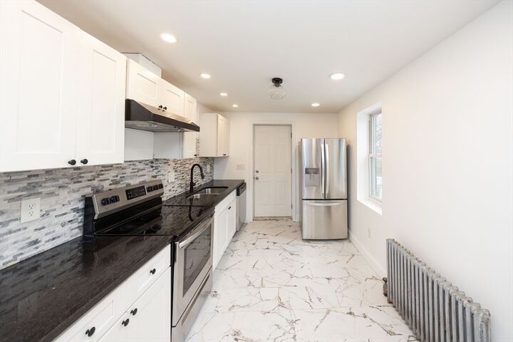 Property Photo:  19 Assabet Lane  MA 01602 