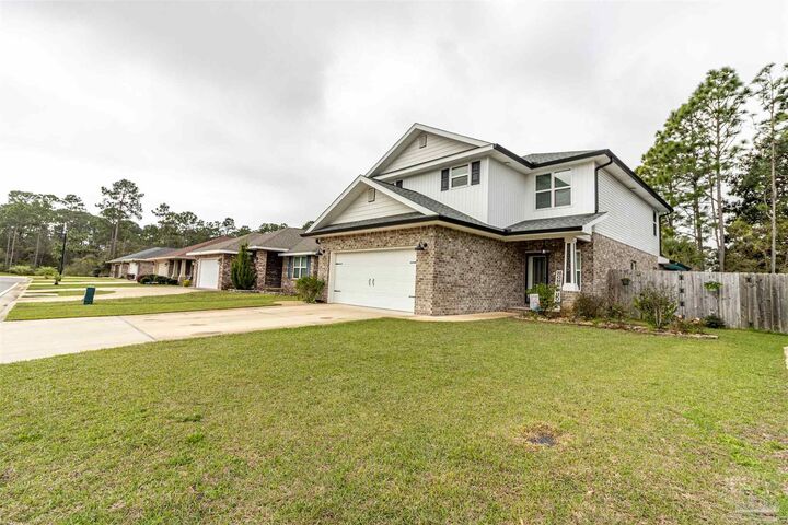 Property Photo:  2025 Sunset Pine Way  FL 32563 