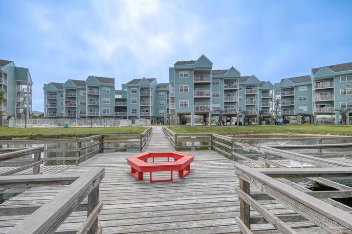 Property Photo:  1150 Ft Pickens Rd A-1  FL 32561 
